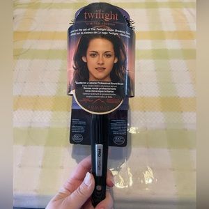Twilight Limited Edition Sparkle Ion+ Ceramic Professional Round Brush